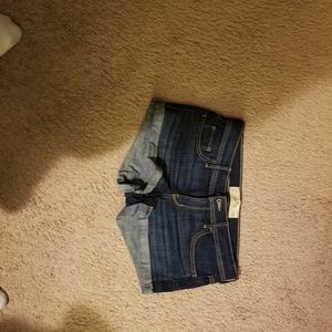 Hollister shorts they are 7s but they didnt fit me.they are like new